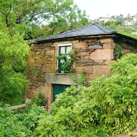 Semesterbostad Charming House Terrace *