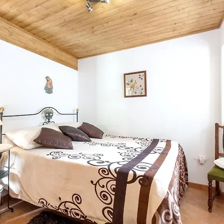 Semesterbostad Charming House Terrace Amarante